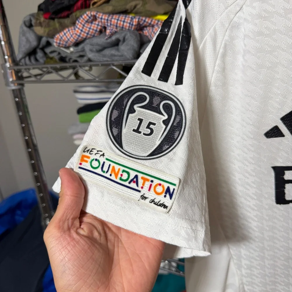 Adidas Jersey Mens XL White Real Madrid Vini Jr 7 Soccer HP Emirates Flaws
